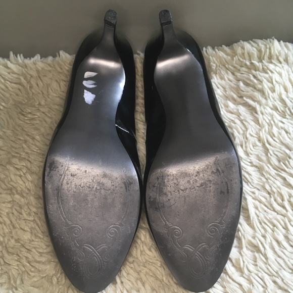 7.5 Tahari Patent Leather Black Pump High Heels - Picture 7 of 8